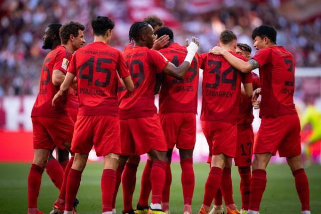 【德甲】兹沃纳雷克闪击，磁卡破门，拜仁2比0狼堡