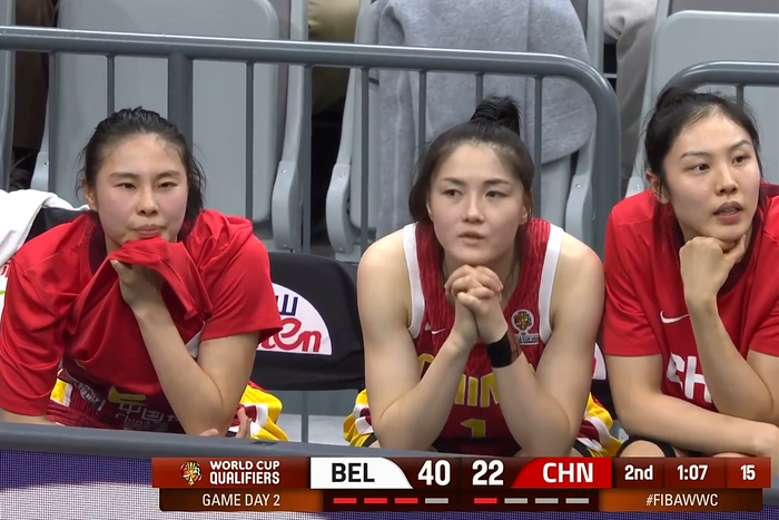 app下载-中国女篮：张子宇20+11爆发，韩旭李月汝半场15中1，首场失利|投篮|杨舒予|王佳琪|比利时|比利时女篮_新浪体育_新浪新闻