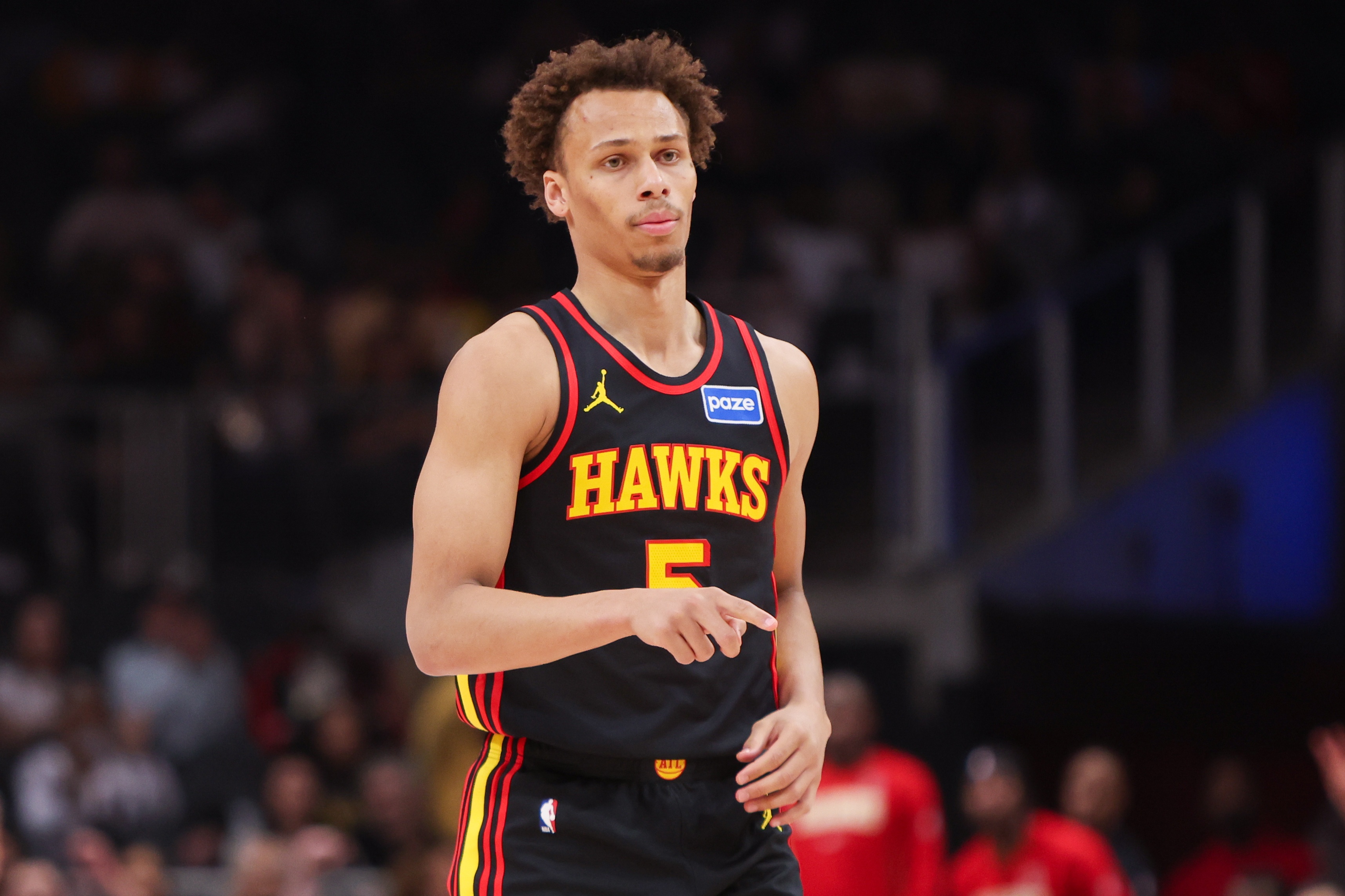 体育视频直播-3月个人进攻效率：丹尼尔斯128.3第1 小卡128.2第2 约基奇5哈登10